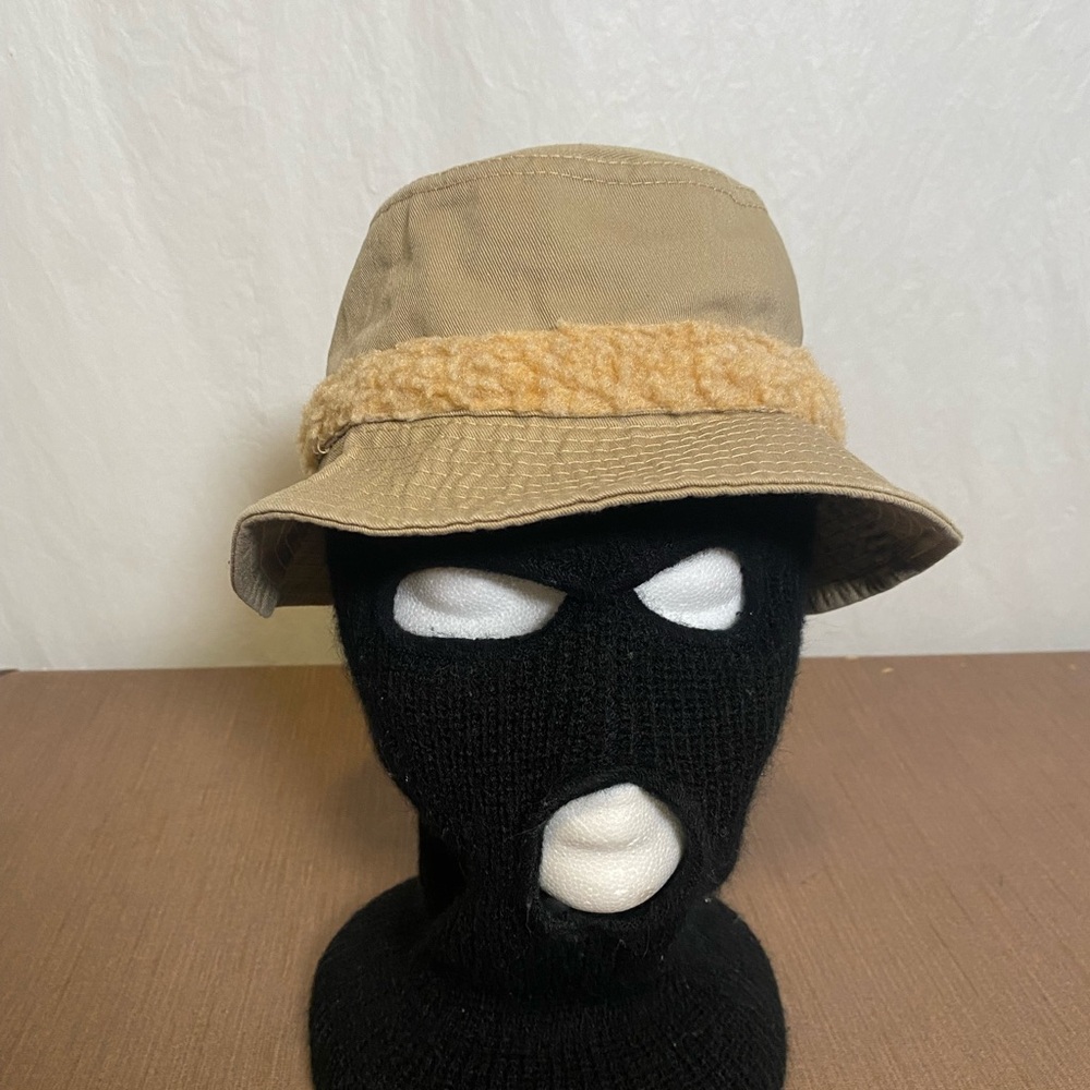 Vintage Fishing Bucket Hat w/ Shearling Utility Band